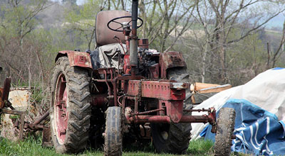 Salyanda traktor 9 yaşlı uşaq Asif Dadaşovu vurub
