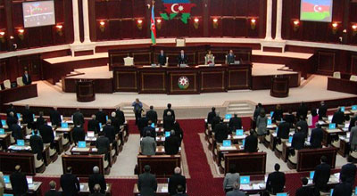 Oqtay Əsədov yenidən Milli Məclisə sədr seçilib