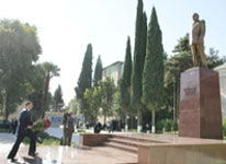 Azərbaycan prezidenti Gəncəyə səfər edib