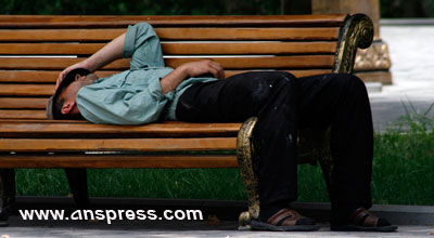 Bakıda günvurmadan adam öldü
