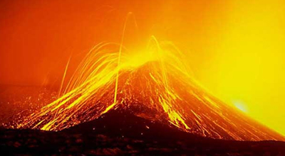 Etna vulkanı yenə püskürdü