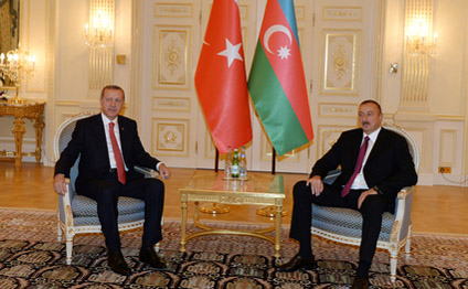 Türkiyə prezidenti Rəcəb Tayyib Ərdoğan yenə gəlir