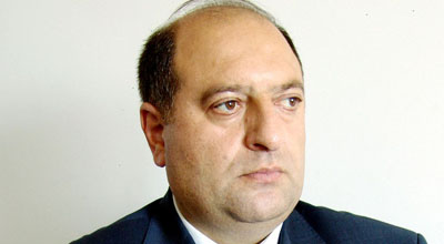 Bəzi dövlət qulluqçuları 65 yaşdan sonra da işləyə biləcək