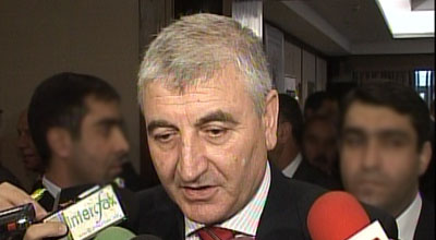 Məzahir Pənahov: "Seçicilərin 31 faizinin səs verməsi normaldır"