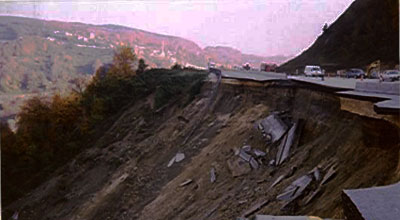 Quba-Xınalıq yolu yenə sürüşdü