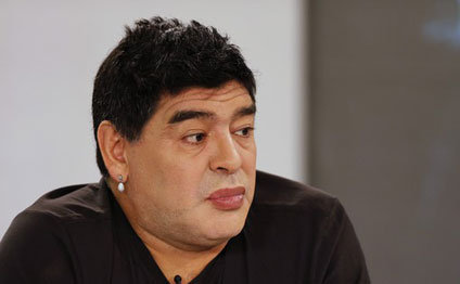 Dieqo Maradona cinsini dəyişib?