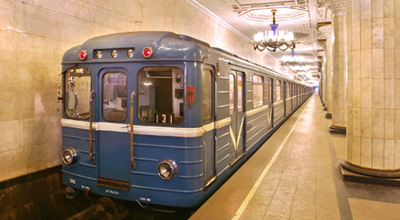 Bakı metrosunda qatar tuneldə qaldı