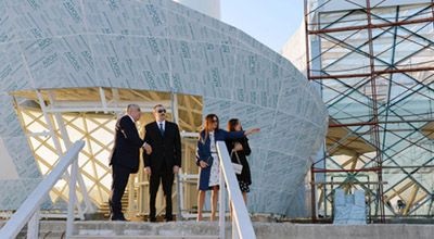 Prezident və xanımı Bayraq Meydanında olub