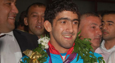 Olimpiya çempionumuz Toğrul Esgerov fermer açıb