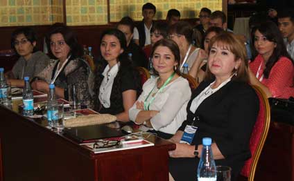 ABŞ sefiri Gence şeherinde olub