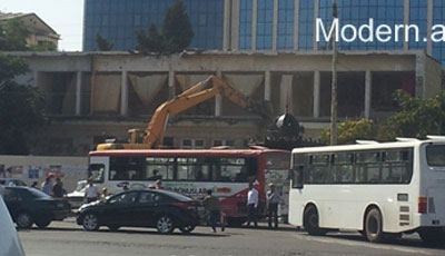 Nerimanov kinoteatrı söküldü