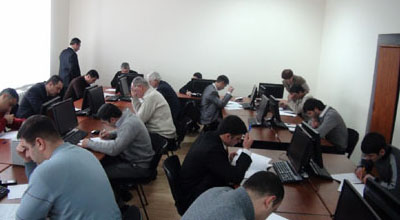 Azərikimyanın müəssisələrinə işçi qəbulu aparılır
