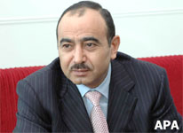 Əli Həsənov Azərbaycanda məscidlərin bağlanmasına münasibət bildirib