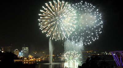 Bakıda bayram konserti və atəşfəşanlıq oldu
